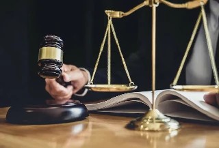 Curso Online Introdução à Prática Jurídica e Notória